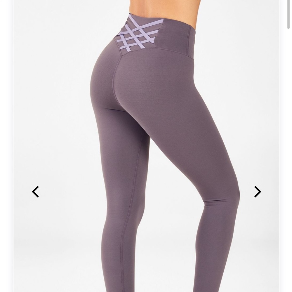 Fabletics Kessler High-Waisted Strappy 7/8 S